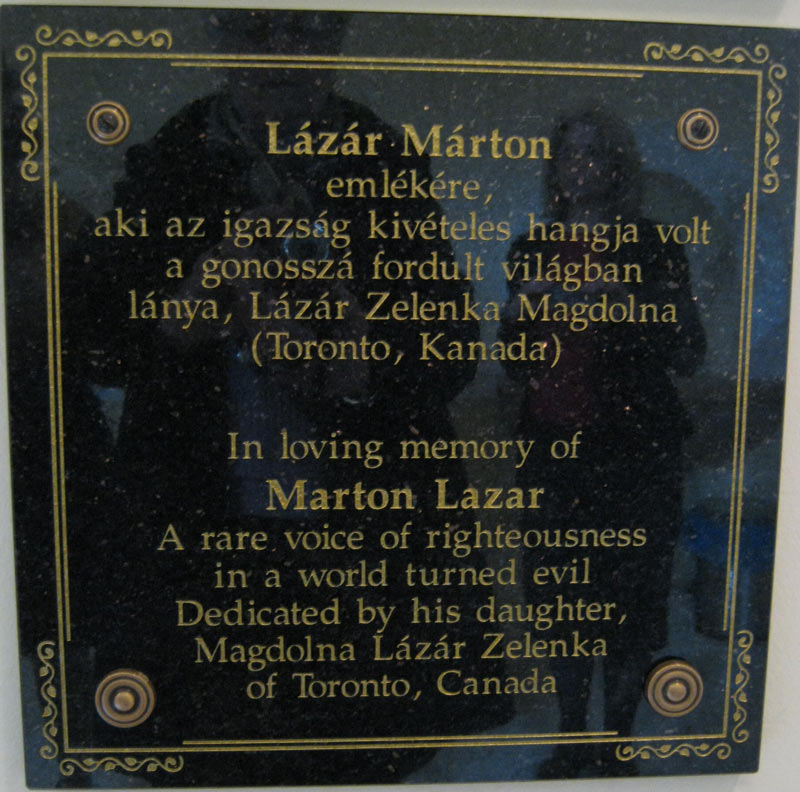 Plaque