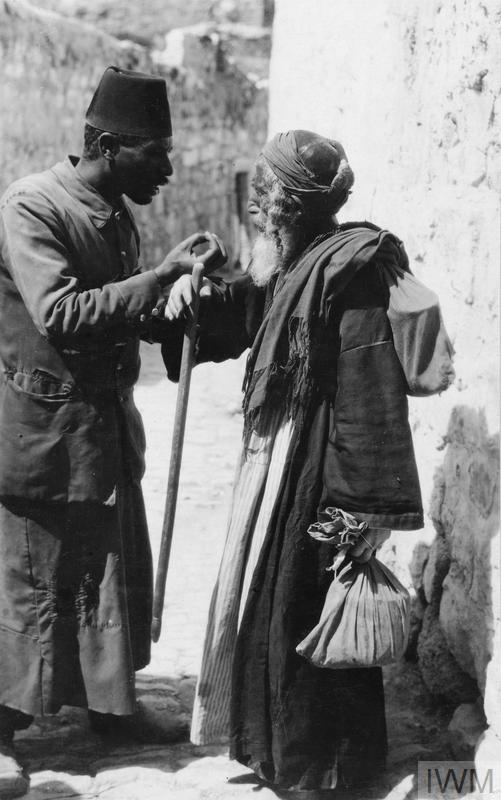 In Photos: The Story of the Liberation of Jerusalem a Century Ago 7-beggar-large_000000