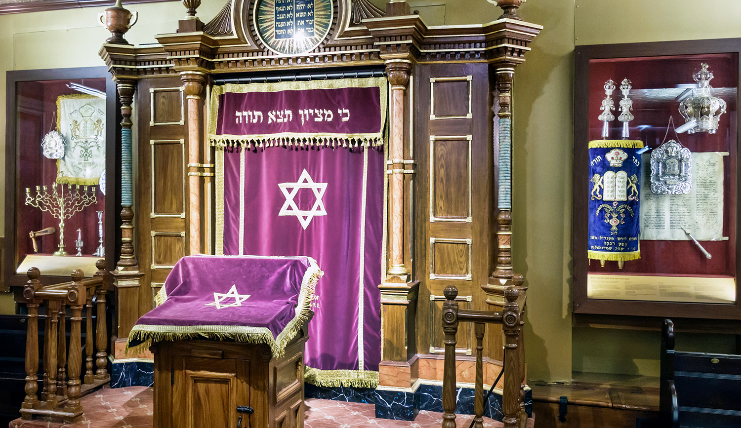 The Eldridge Street Synagogue in New York. Jeffrey Greenberg/UIG via Getty Images.
