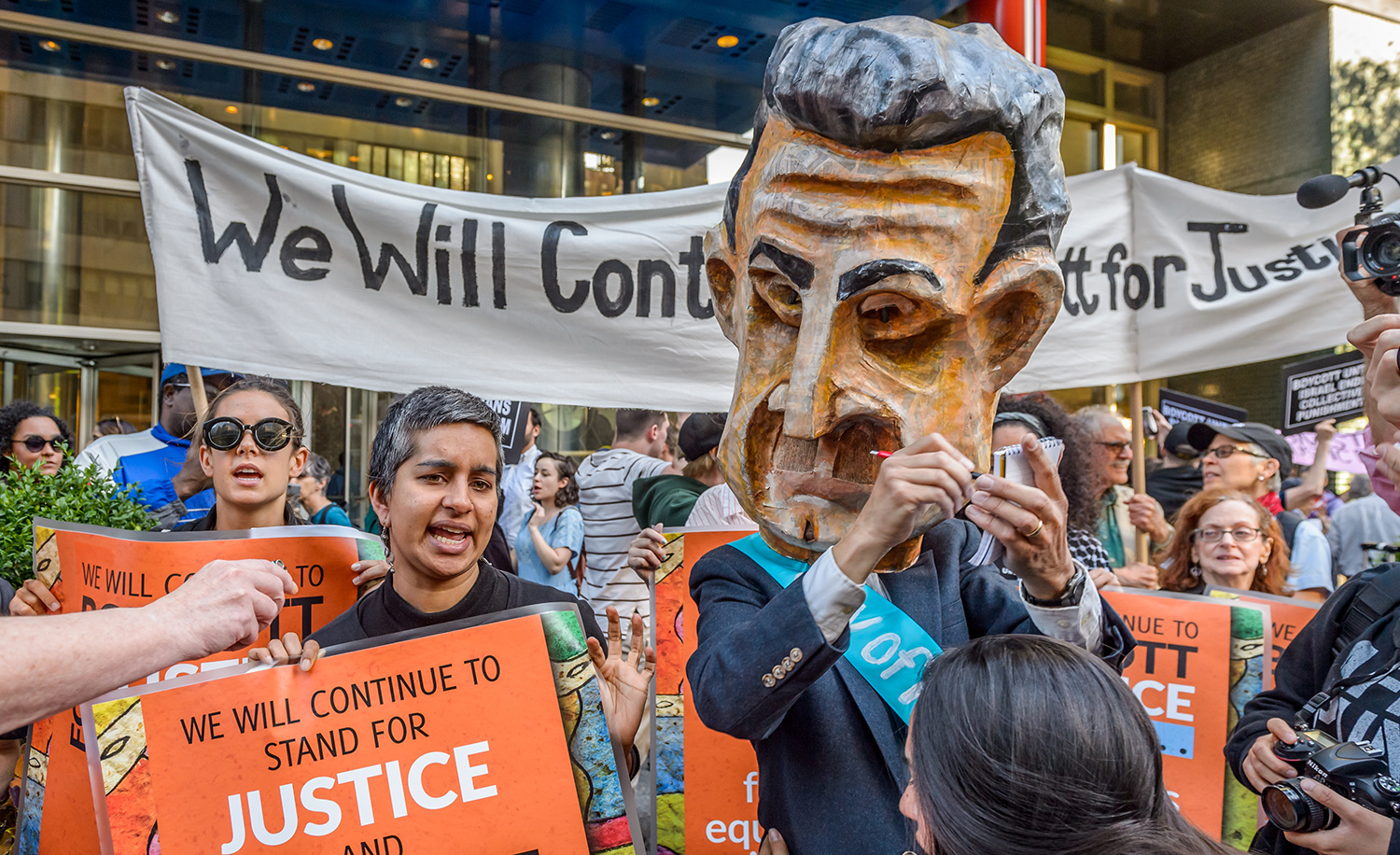 An anti-Israel protest in New York in 2016. Erik McGregor/Pacific Press/LightRocket via Getty Images.
