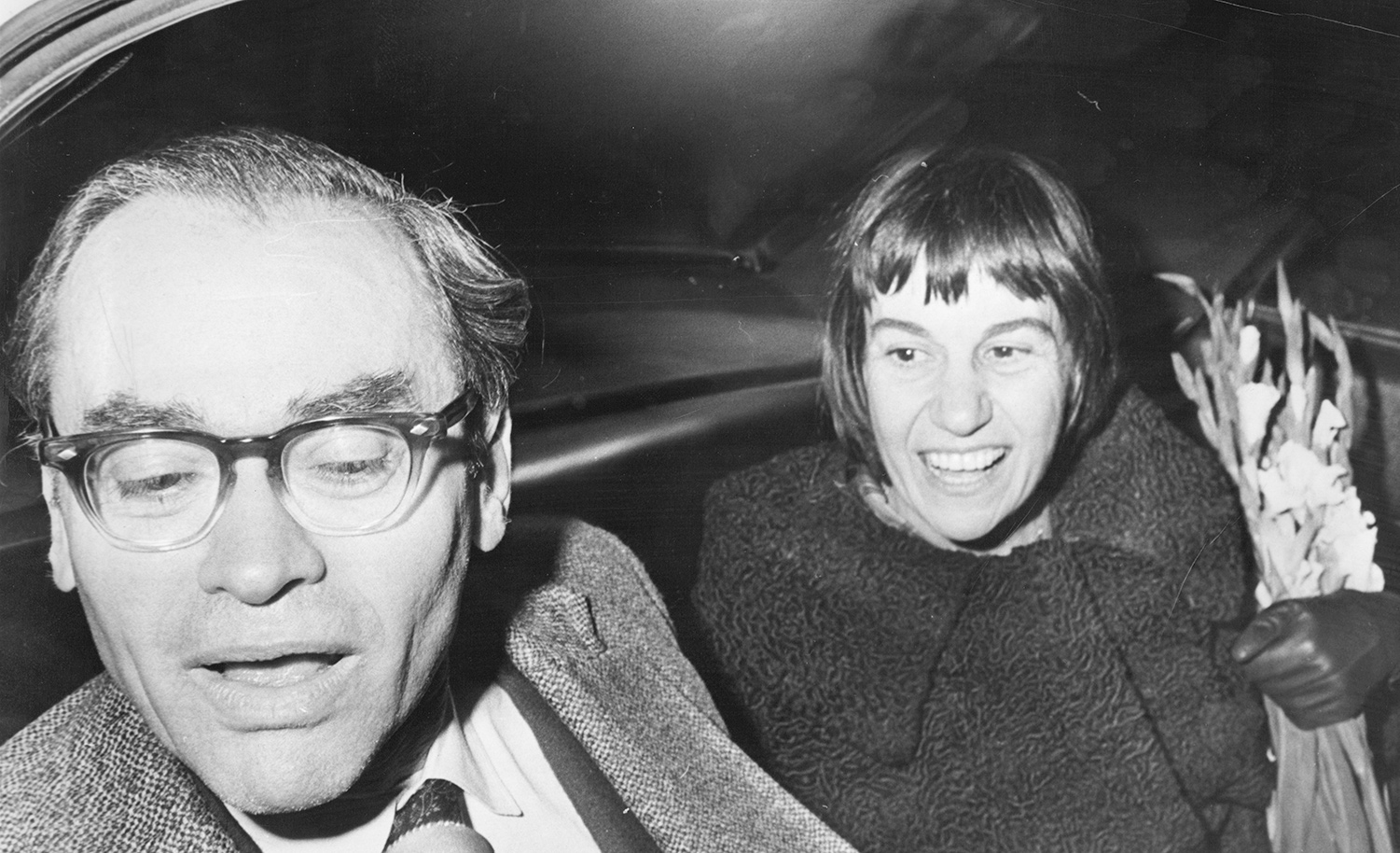 Morton Sobell and his wife arrive in New York City on January 15, 1969 after his release from prison. Jerry Engel/New York Post Archives /(c) NYP Holdings, Inc. via Getty Images.
