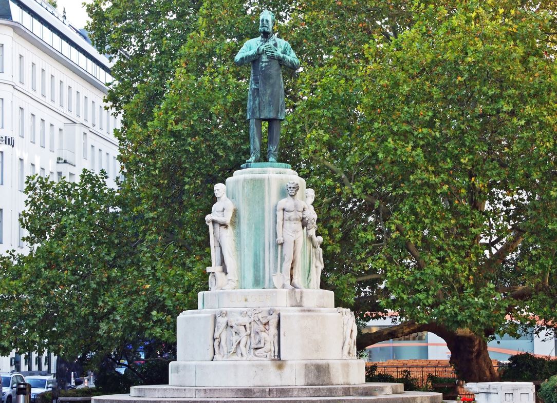 Vienna’s Most Controversial Statue Is of a Still-Beloved Mayor Who ...