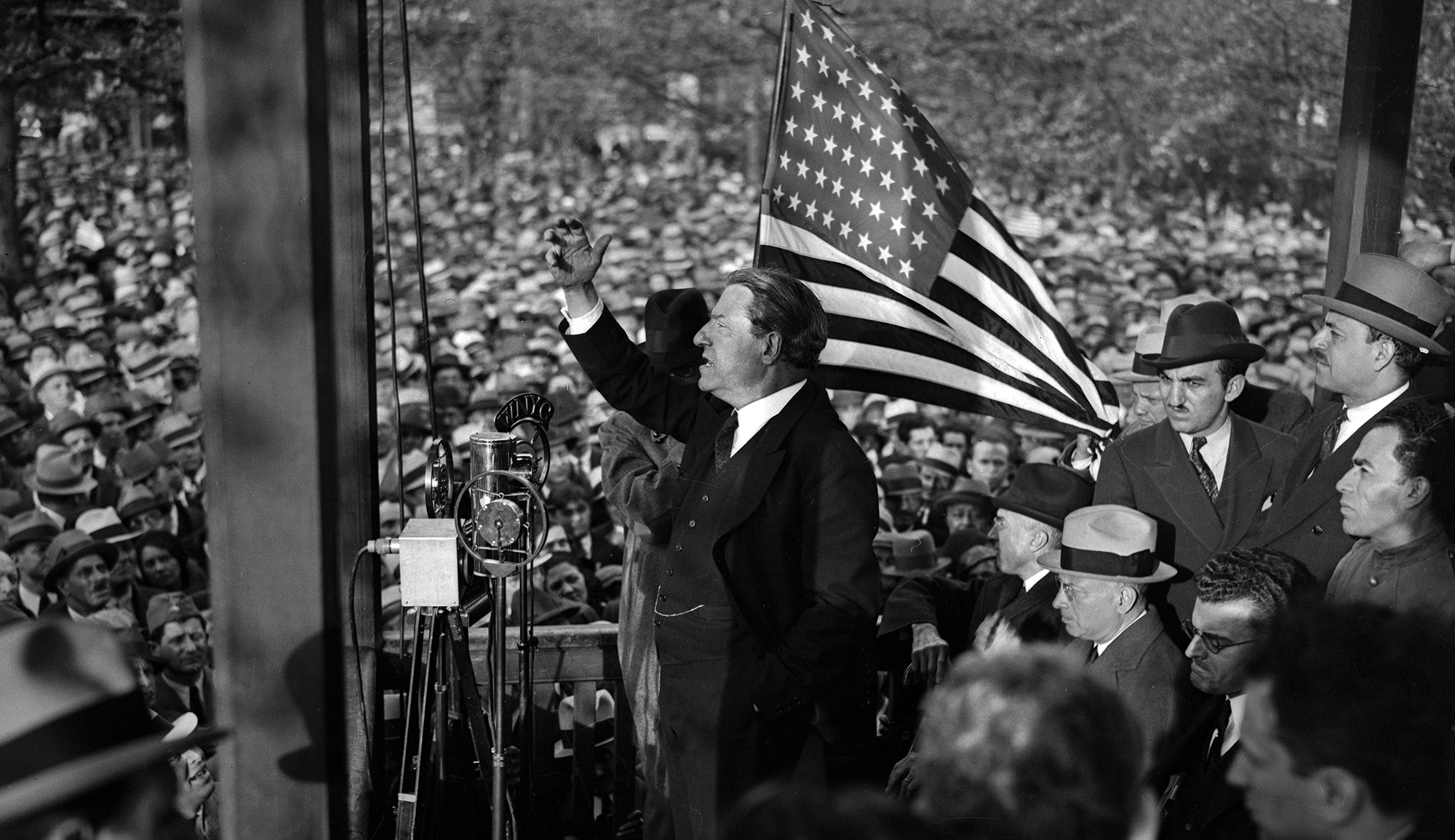 
Stephen S. Wise, a rabbi and American Zionist, addressing a throng in Battery Park, New York. Getty/Bettmann.







