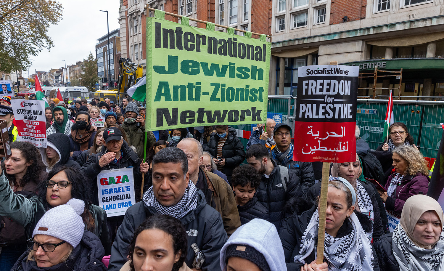 
Pro-Palestinian protesters outside the office of Labor party leader Keir Starmer on November 18, 2023 in London. Mark Kerrison/In Pictures via Getty Images.







