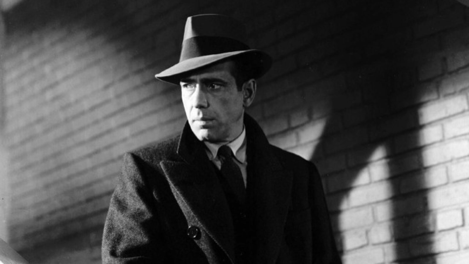 Humphrey Bogart in The Maltese Falcon.
